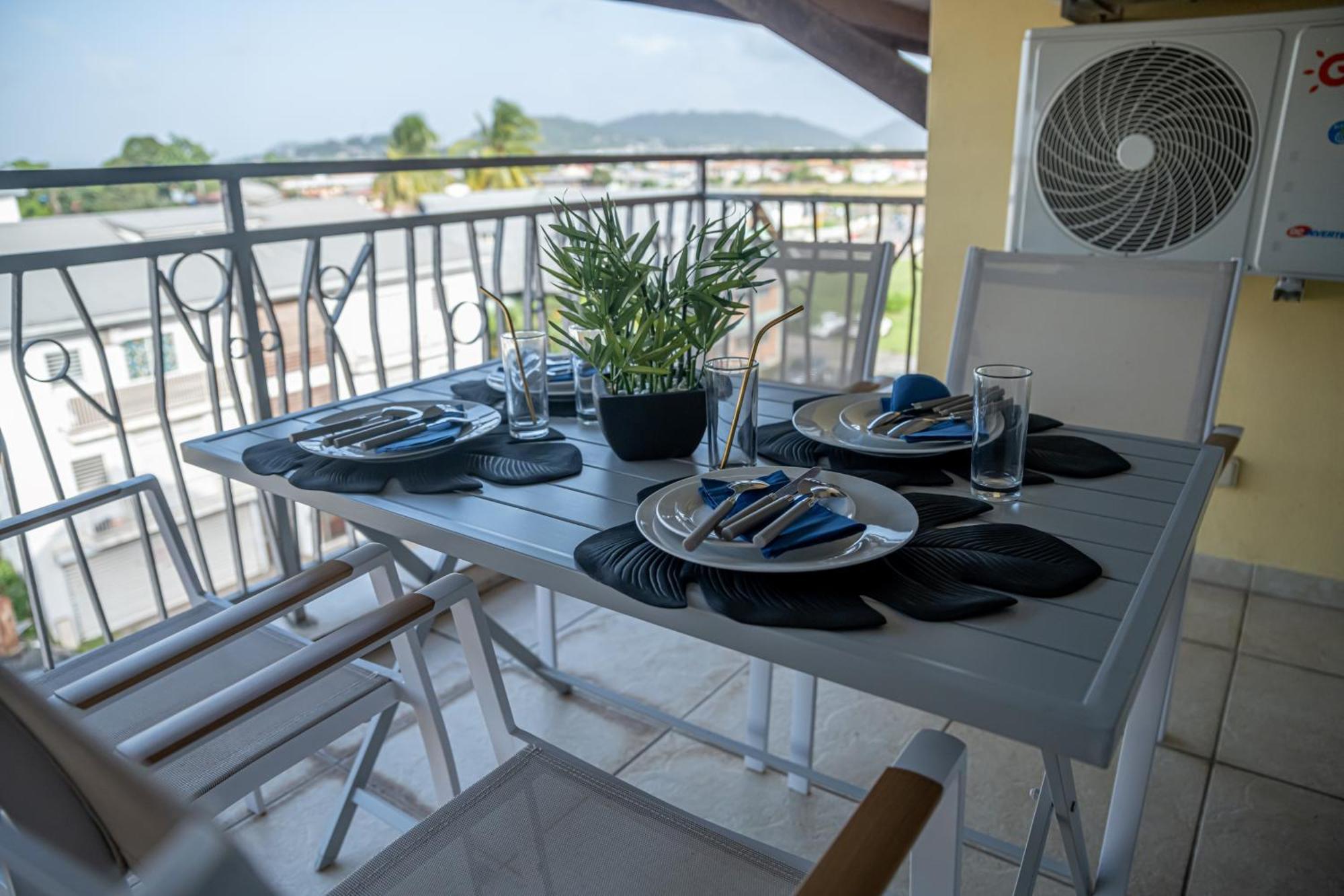 L'Elegance Citadine Apartment Cayenne Ngoại thất bức ảnh
